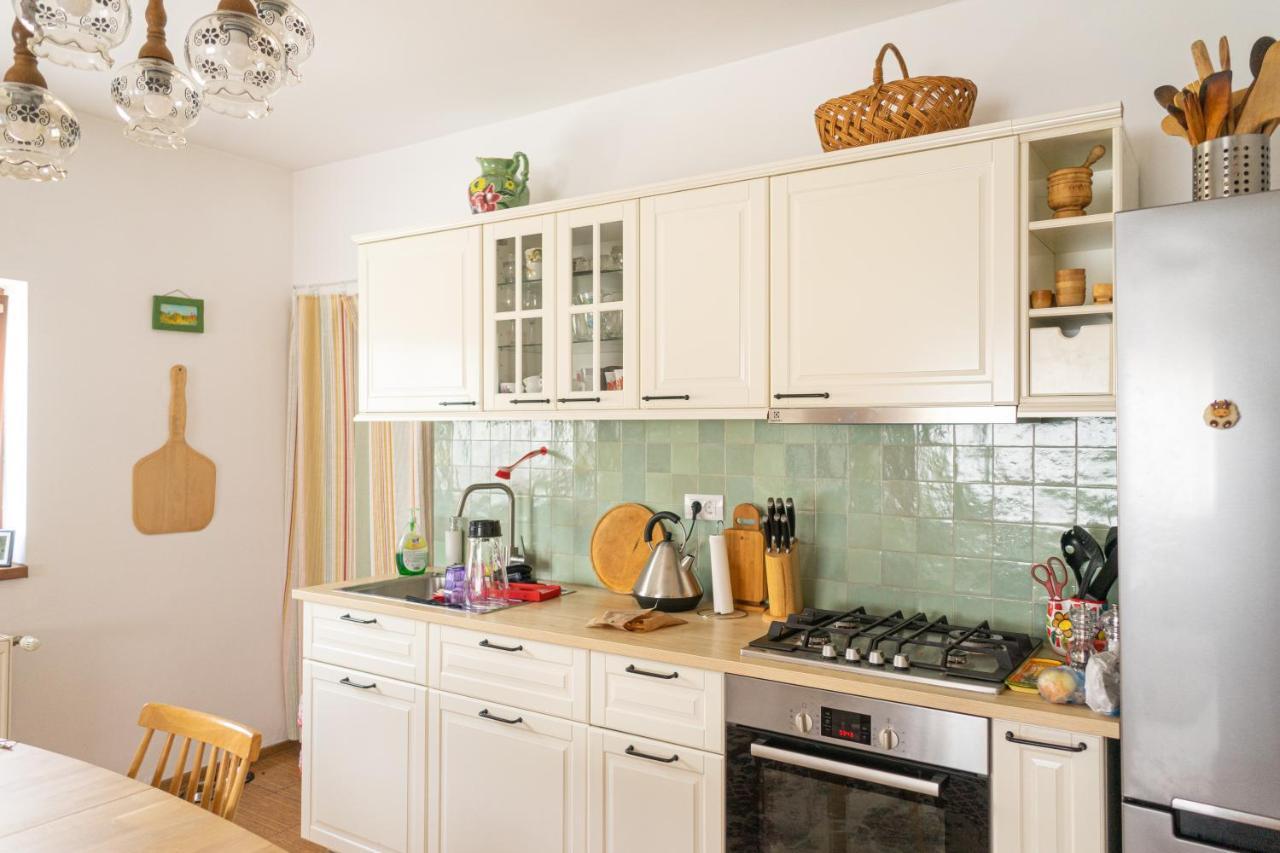 Generous Family Home Вишово-Вижнє Екстер'єр фото